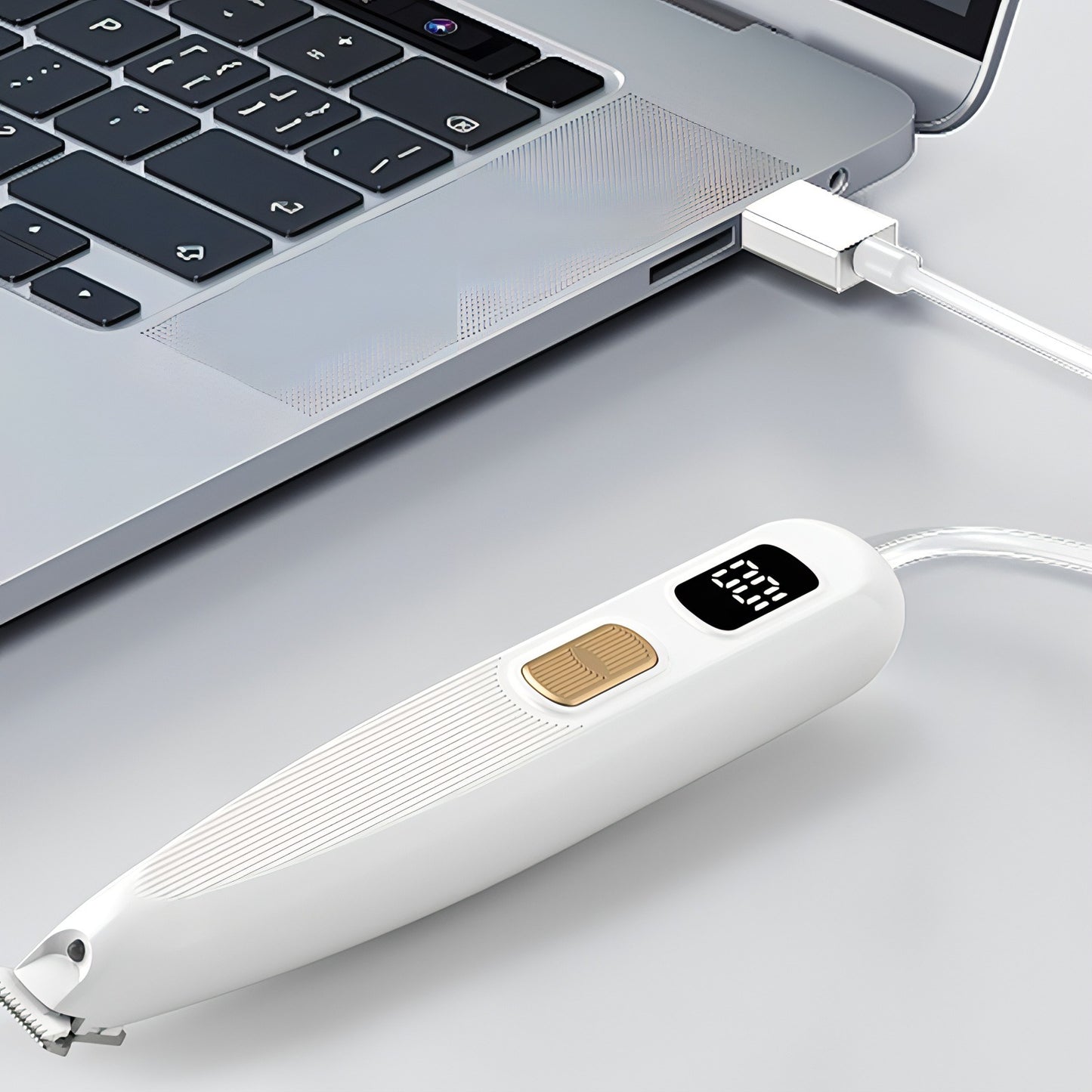 Moravon Dog Clipper Type-C use while charging