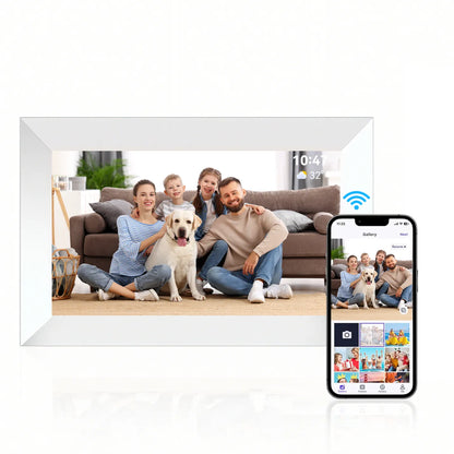 Vassco Digital Photo Frame displaying a family with a dog, connected to a smartphone app.